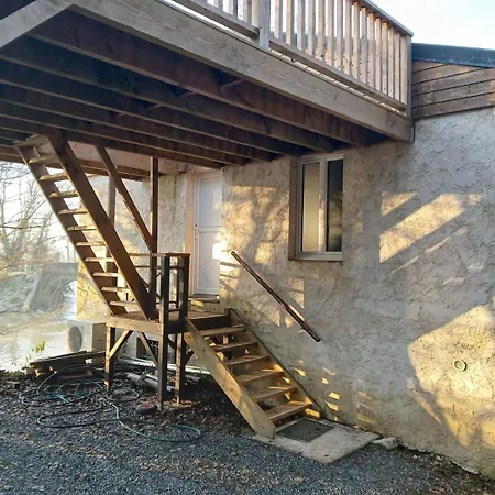 Apartmán Les Terrasses Perchees Sur La Riviere 2 *